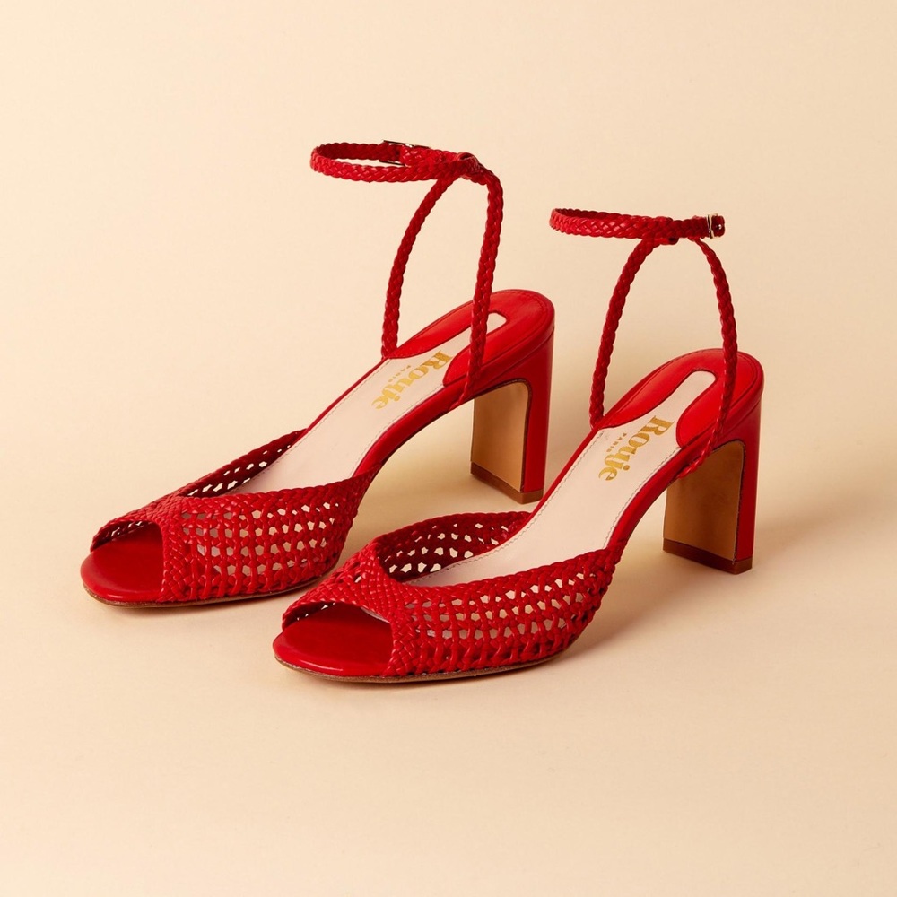 ISO Rouje Liz Heels sz37!!!